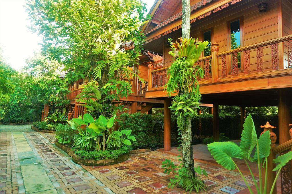 Ruen Tai Boutique Villa Phuket Ngoại thất bức ảnh