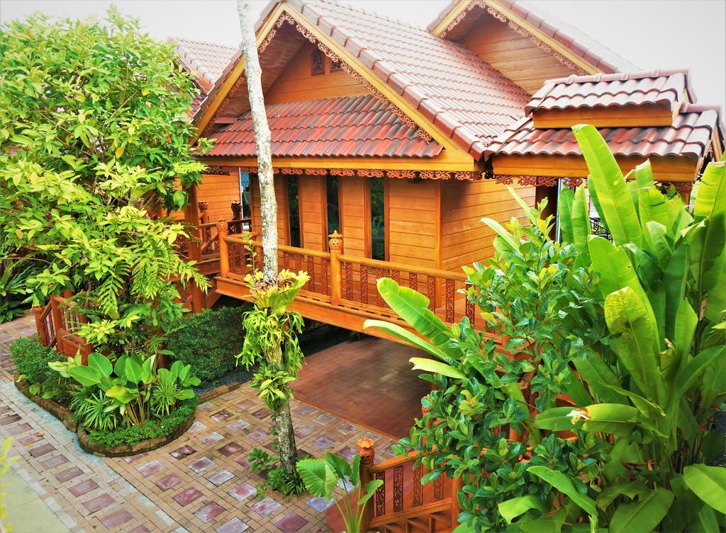 Ruen Tai Boutique Villa Phuket Ngoại thất bức ảnh