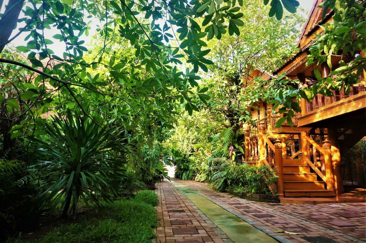 Ruen Tai Boutique Villa Phuket Ngoại thất bức ảnh